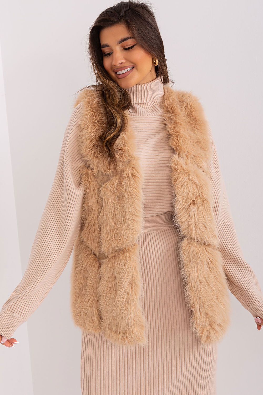 vest model 187529 AT