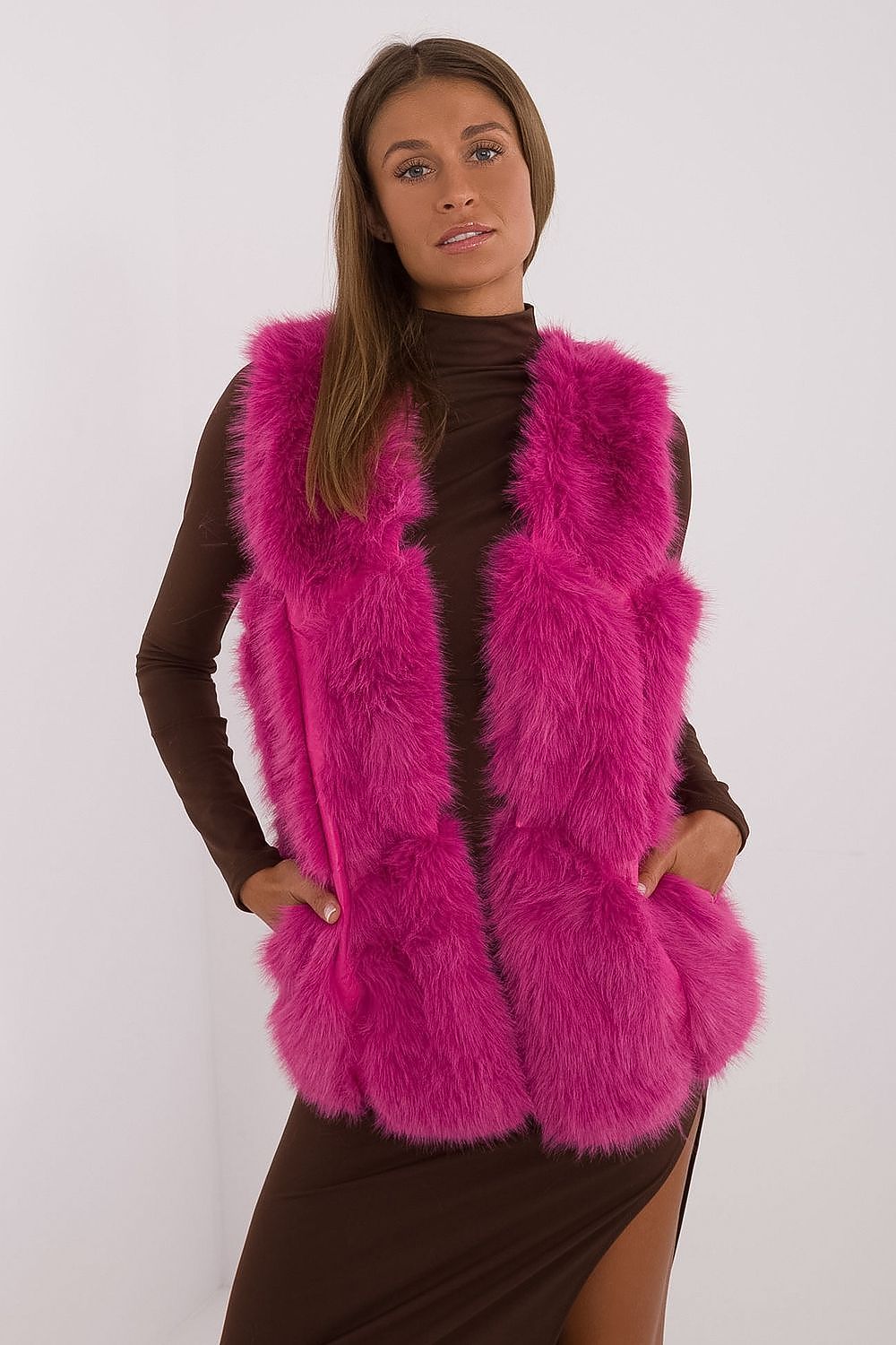 vest model 199758 AT