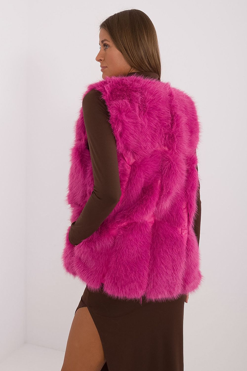 vest model 199758 AT