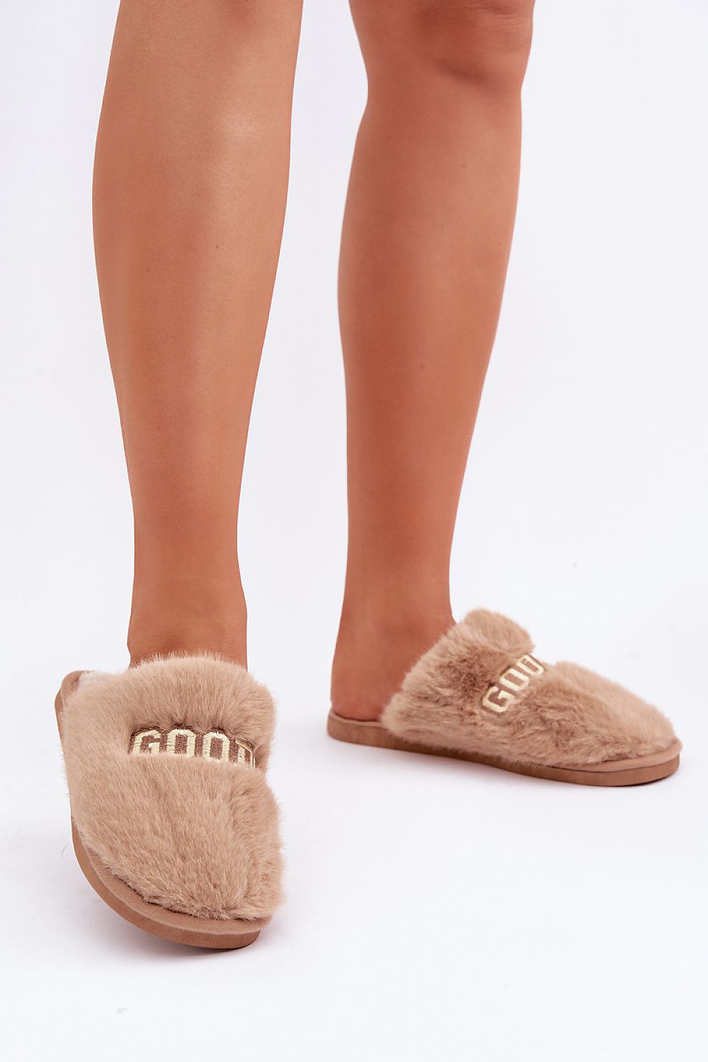 slippers model 204941 Step in style