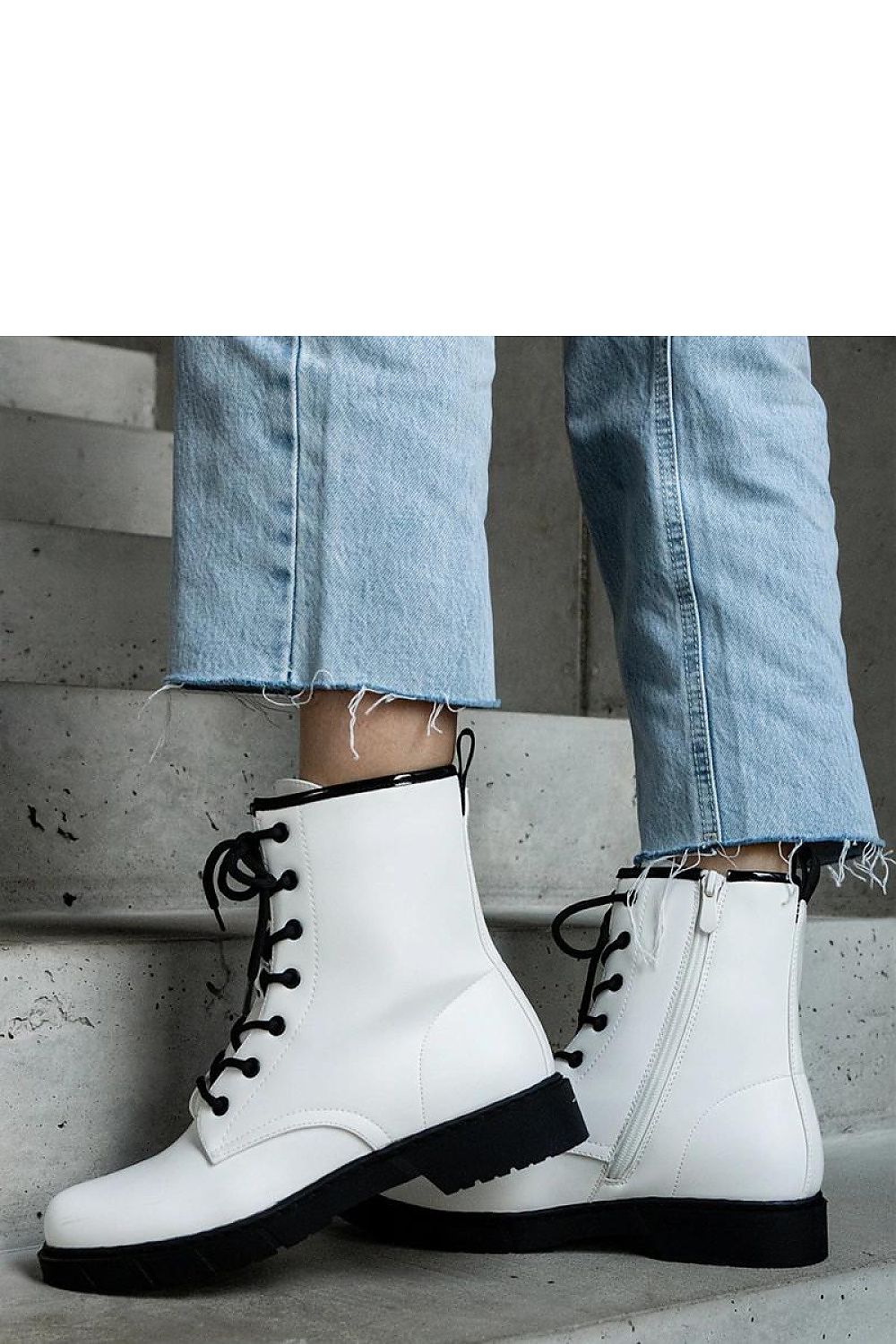 Laarsjes model 206427 Solea