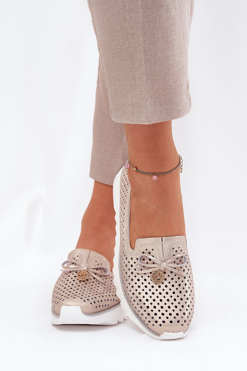 schoenen model 211119 Step in style