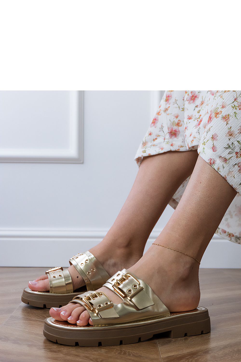 slippers model 213361 PRIMO