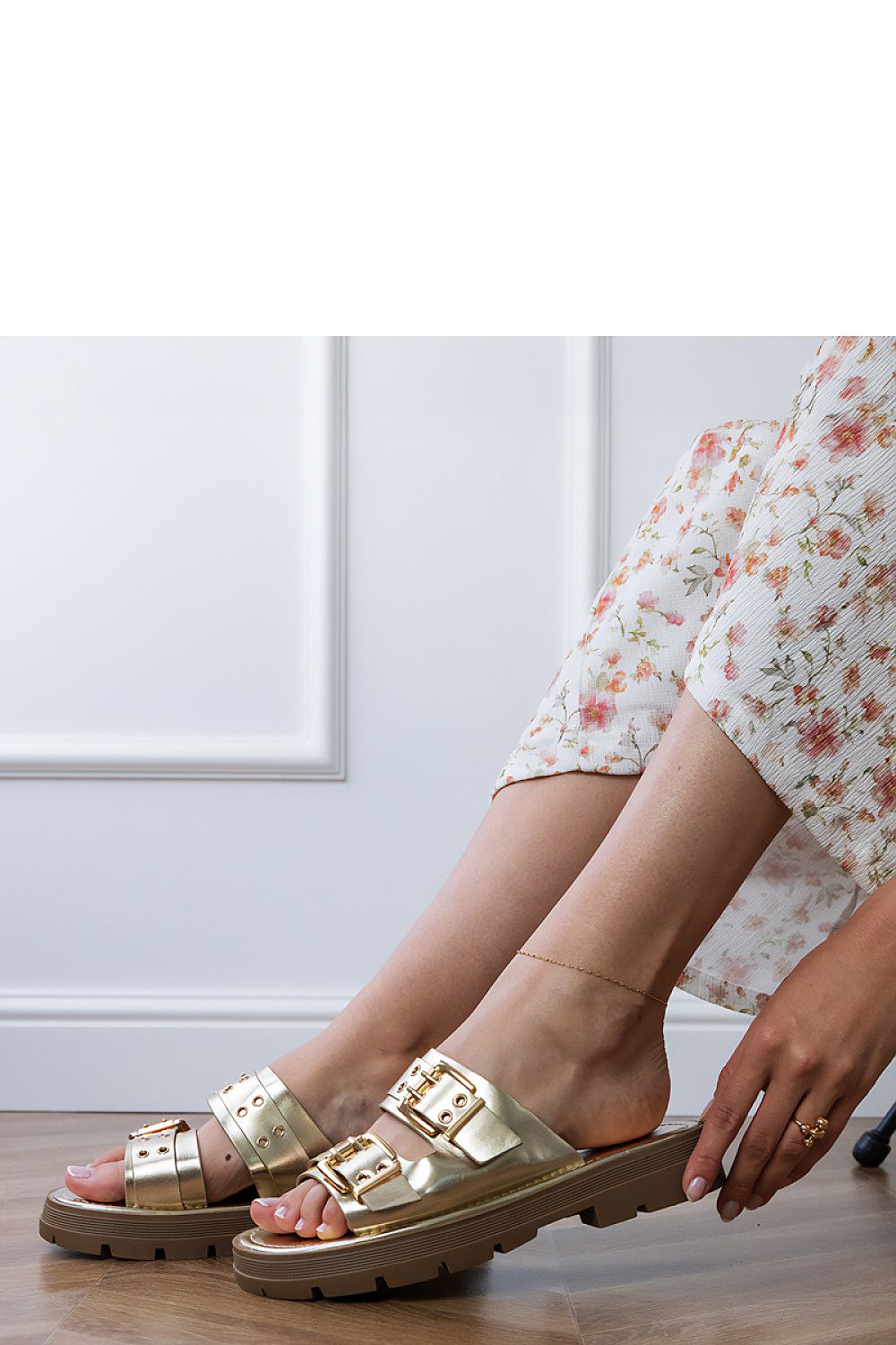 slippers model 213361 PRIMO