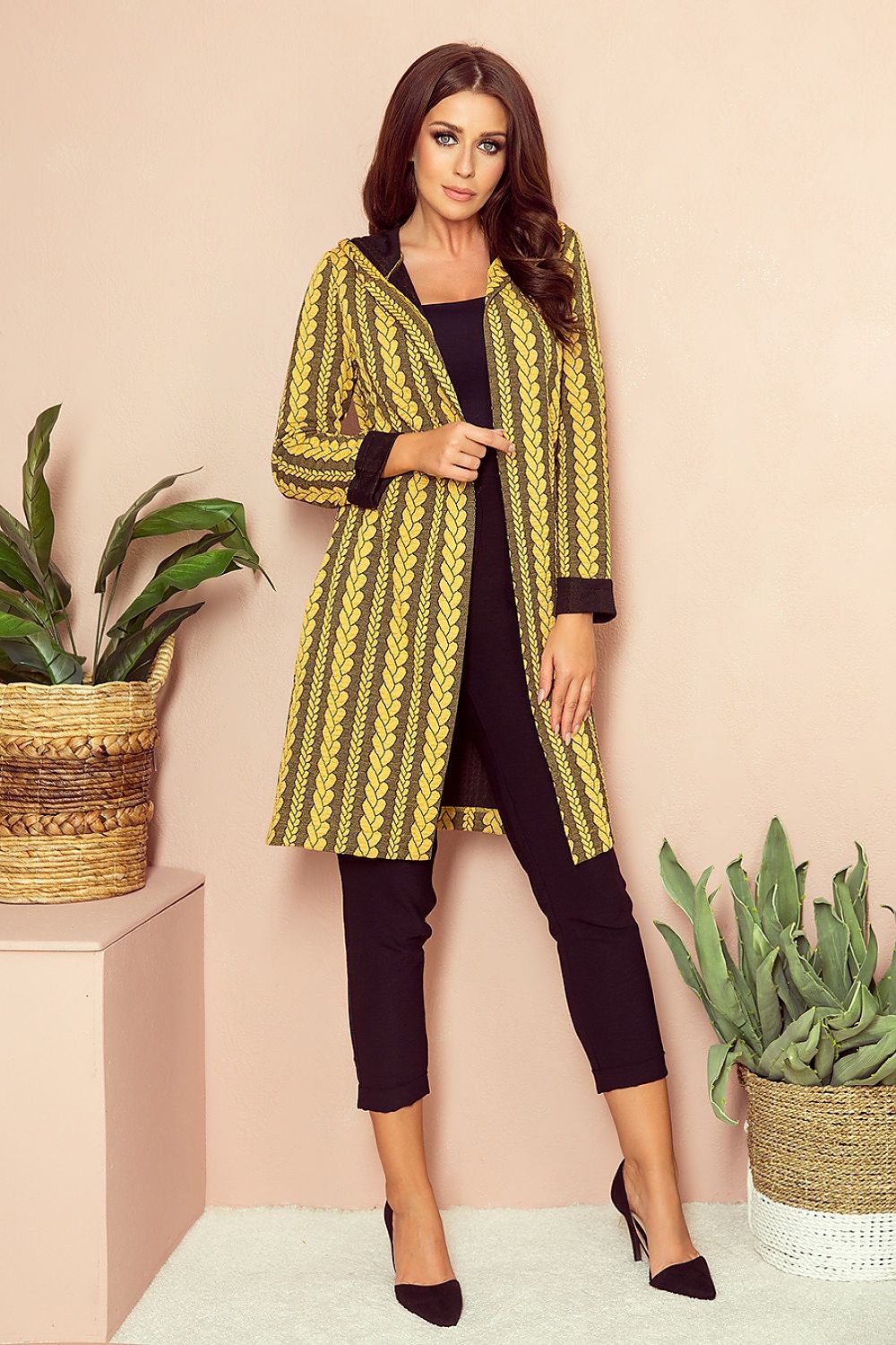 cardigan model 134422 Numoco