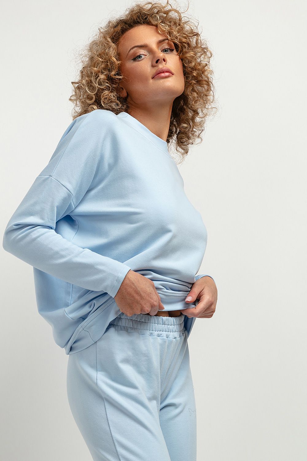 blouse model 183218 Tessita