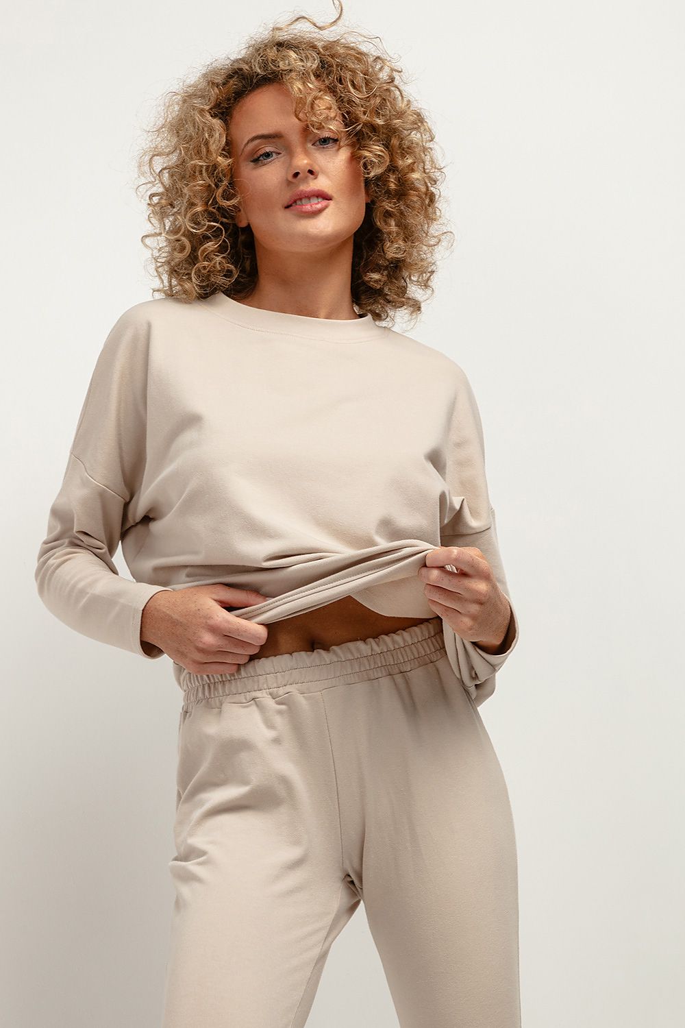 blouse model 183220 Tessita