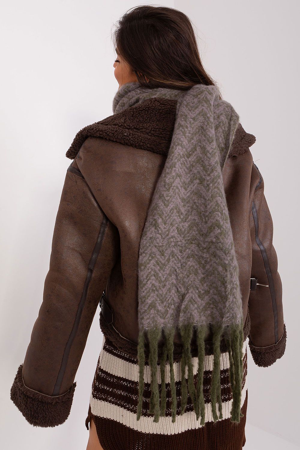  sjaal model 189236 AT 