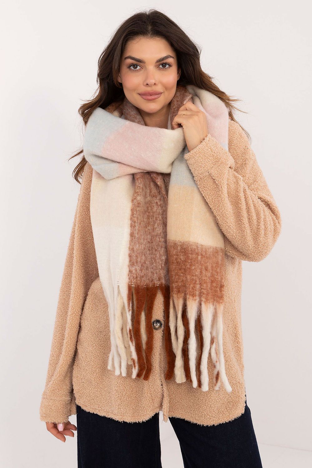  sjaal model 203187 AT 