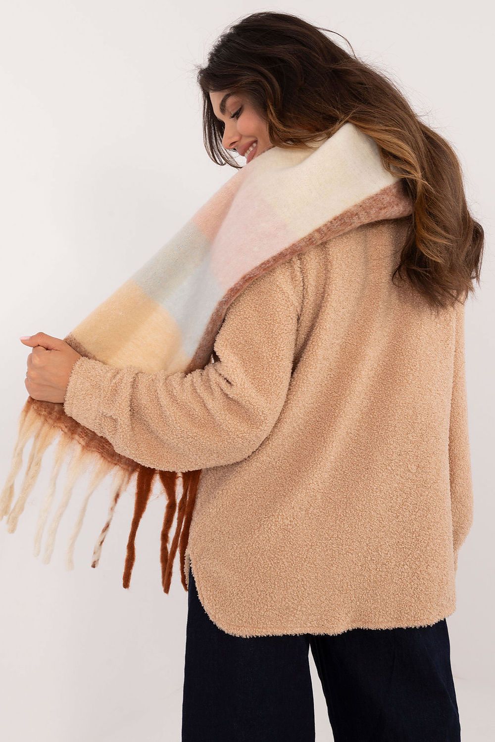  sjaal model 203187 AT 