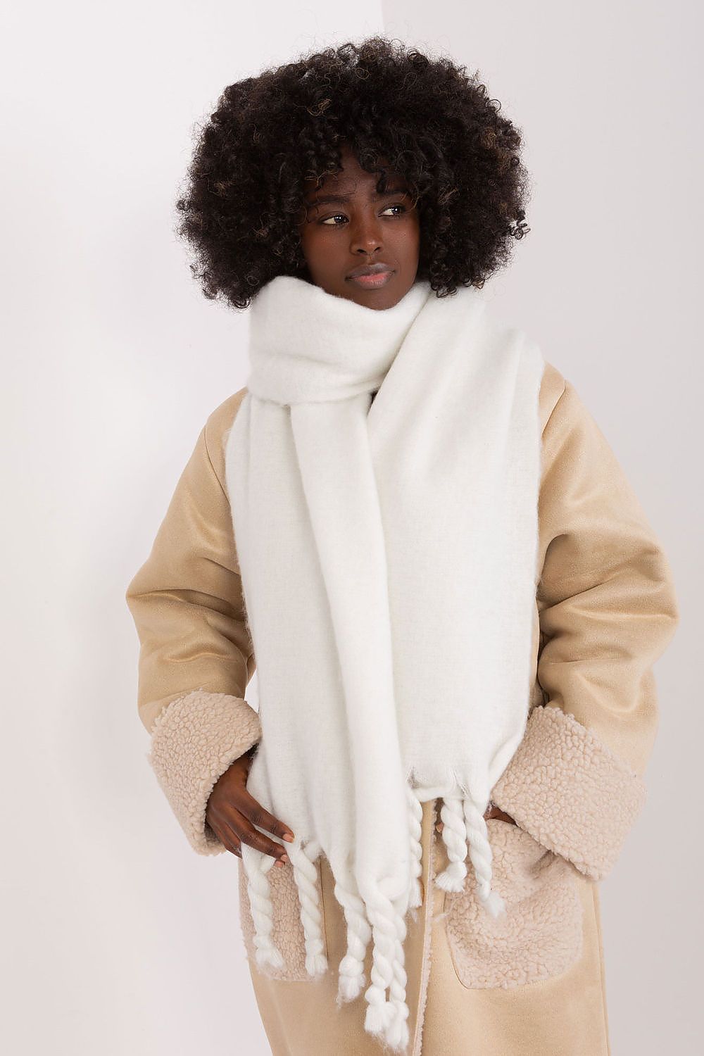  sjaal model 208270 AT 