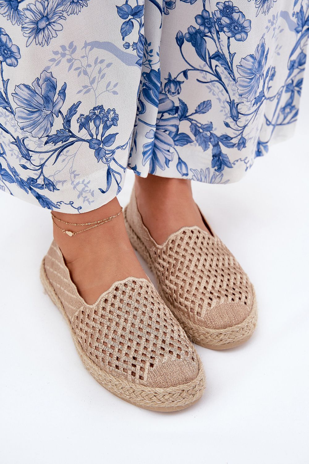 Espadrilles model 211853 Step in style 